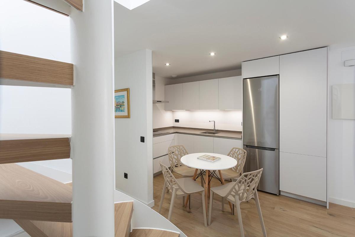 Private & Pool Goyeneta Sevilla Urban Apartment Kültér fotó
